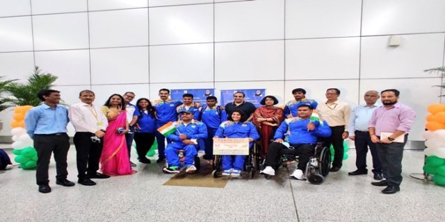 Tokyo Paralympic के लिए भारतीय खिलाड़ियों का पहला दल हुआ रवाना